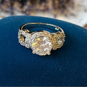 Sterling Silver Ring Size 6 Pave CZ Round Cut Stone and Accents